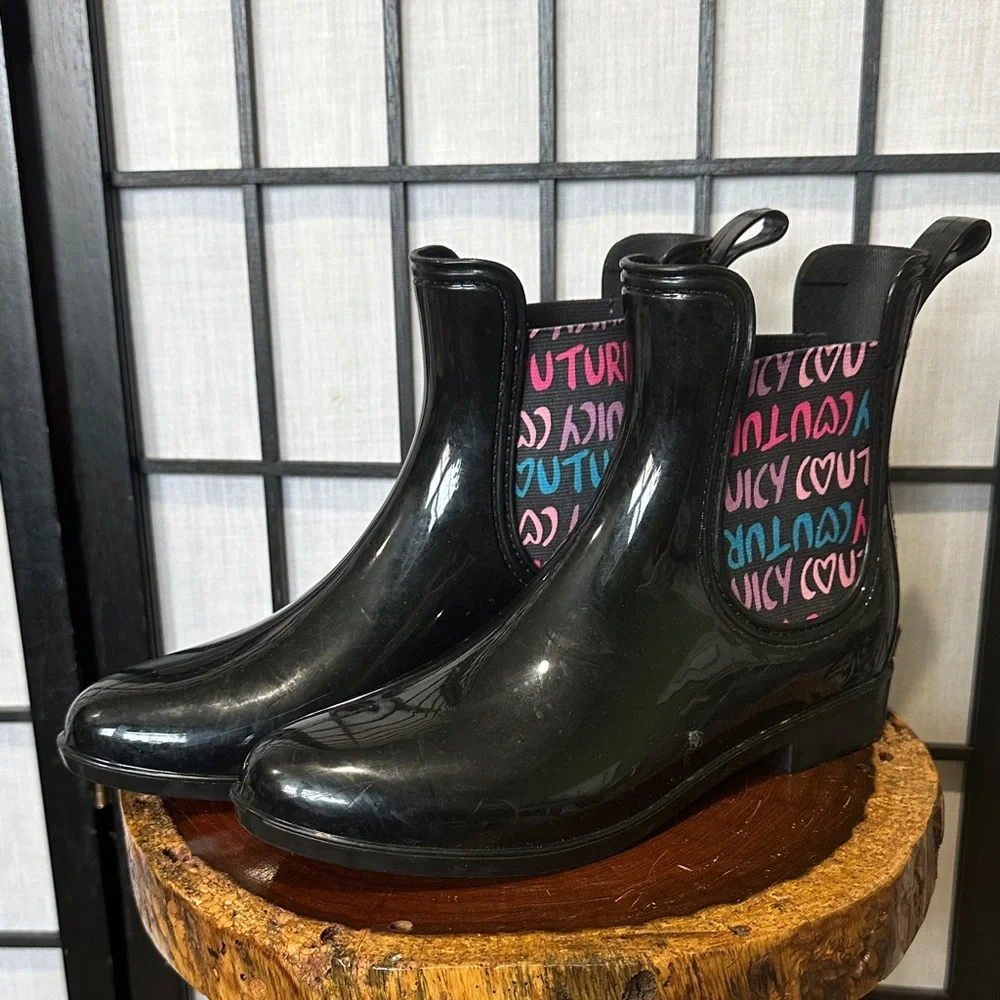 Juicy Couture Glossy Black Boots with Vibrant Accents 7